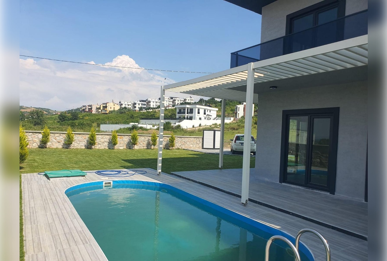 Yalova Havuzlu Lüks Villa